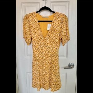 Gold floral Abercrombie dress w/ ties in the back